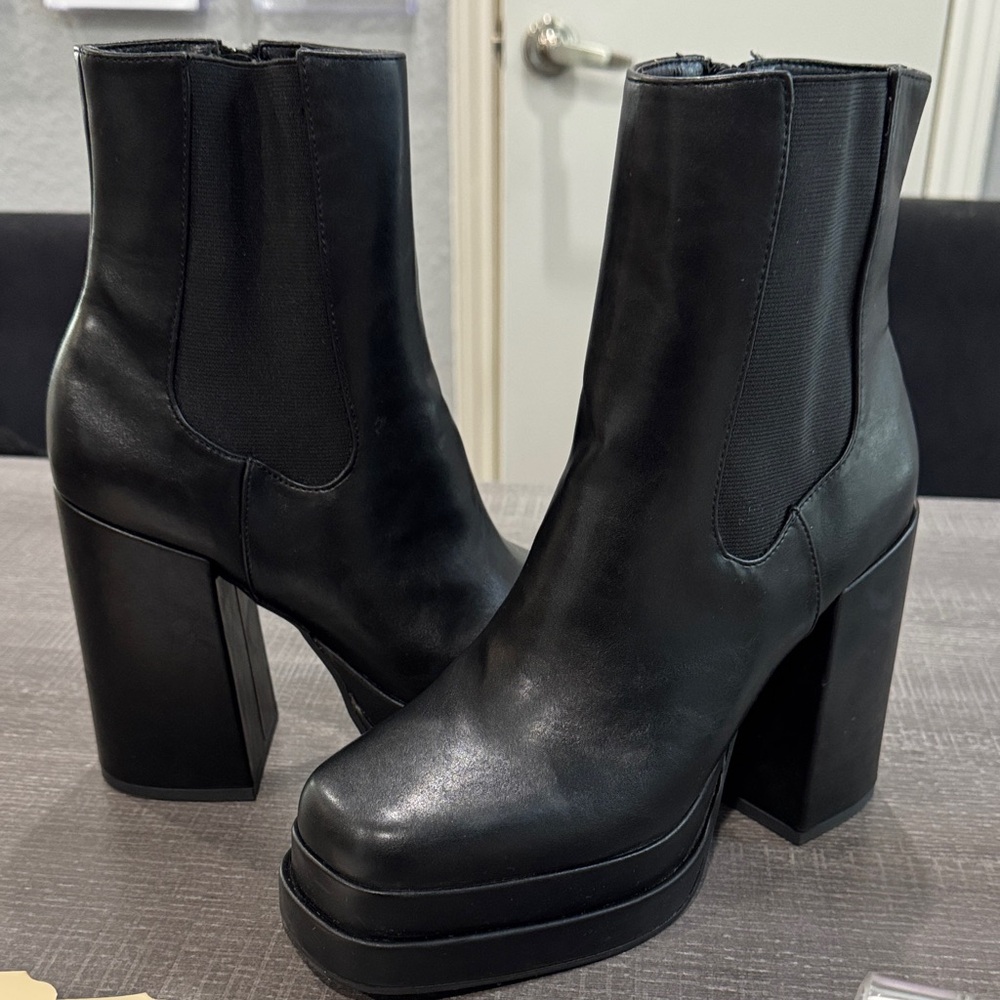 Wild Pair Black Heeled Boots